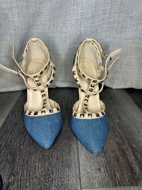 Wild Diva Denim Pointed Toe Heels with Beige Studded Straps